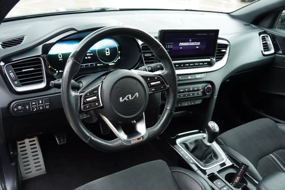 Kia ProCeed 2022 uit 2022, foto 10