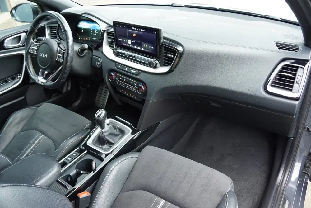 Kia ProCeed 2022 uit 2022, foto 13