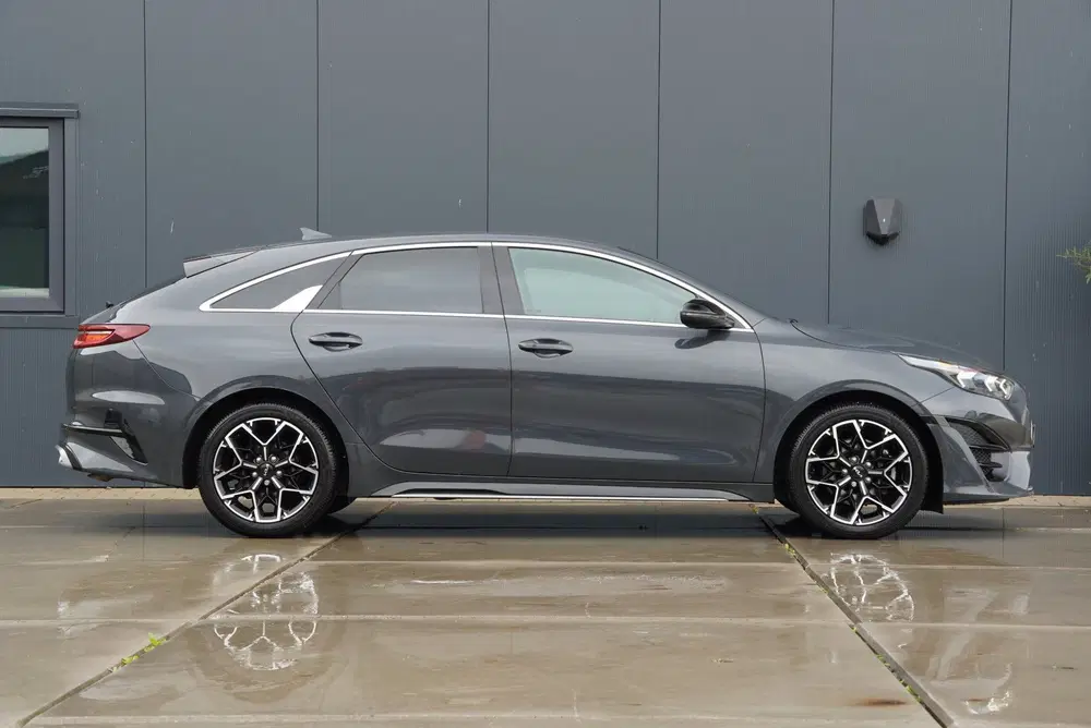 Kia ProCeed 2022 uit 2022, foto 6