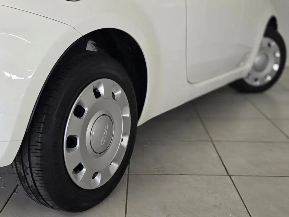 Fiat 500 1.0 Hybrid Urban uit 2024, foto 15