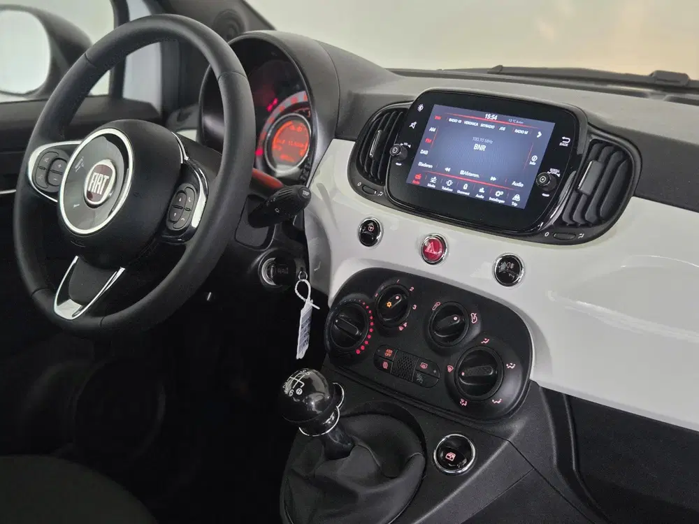Fiat 500 1.0 Hybrid Urban uit 2024, foto 4