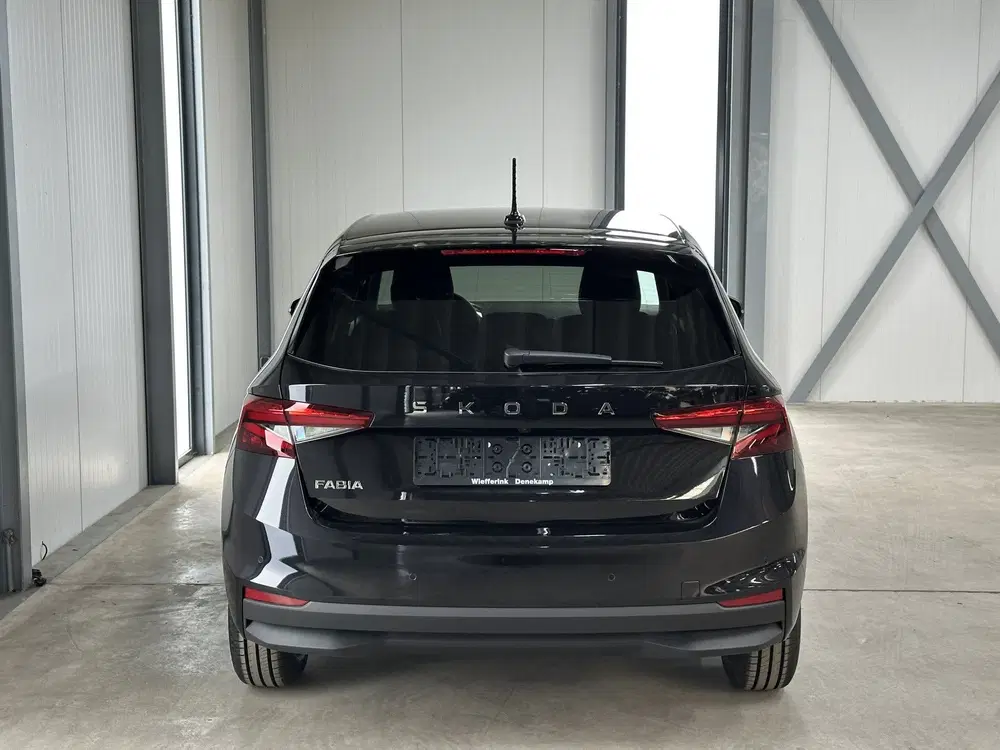Skoda Fabia 1.0 TSI 115 pk DSG Edition uit 2024, foto 5