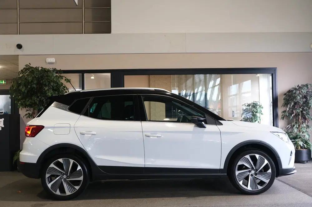 SEAT Arona 1.0 TSI FR 110PK DSG Facelift Led Navi Cam uit 2022, foto 6