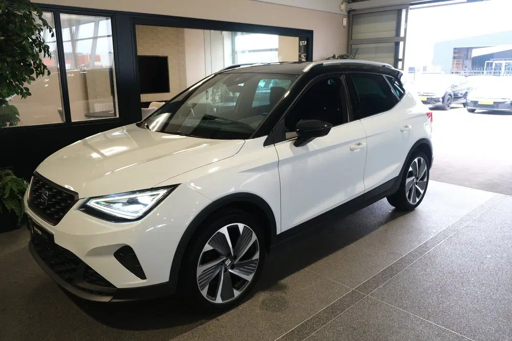 SEAT Arona 1.0 TSI FR 110PK DSG Facelift Led Navi Cam uit 2022, foto 9
