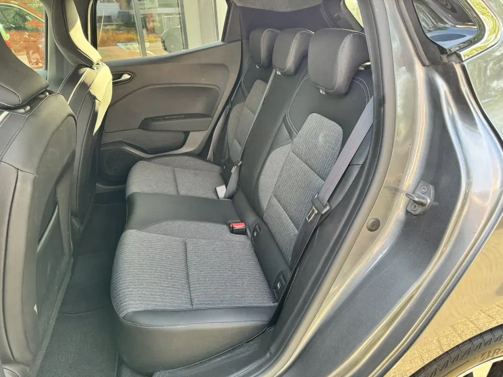 Renault Clio 1.6 E-Tech Hybrid 145 Techno*Navi*Camera* uit 2023, foto 12