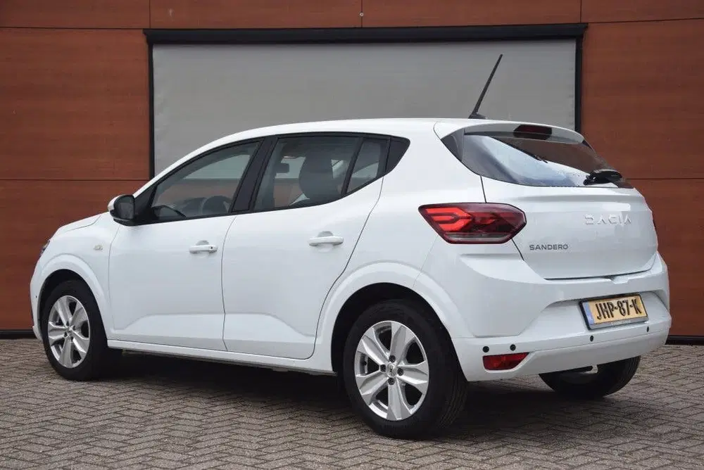 Dacia Sandero 1.0TCe 90 Expression Carplay uit 2024, foto 2