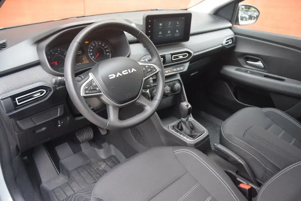 Dacia Sandero 1.0TCe 90 Expression Carplay uit 2024, foto 5