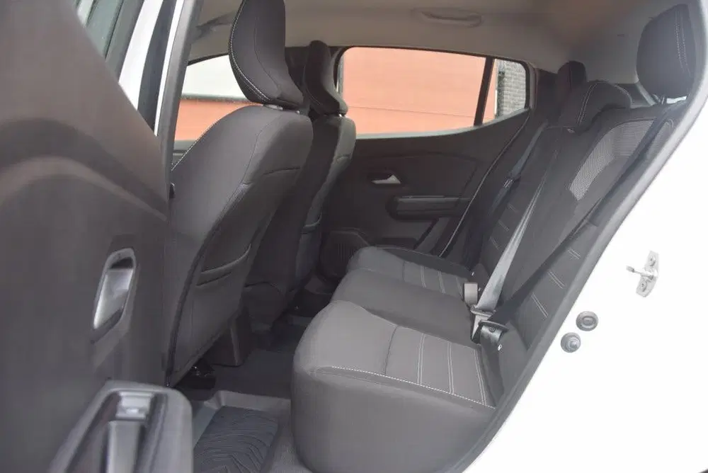 Dacia Sandero 1.0TCe 90 Expression Carplay uit 2024, foto 7