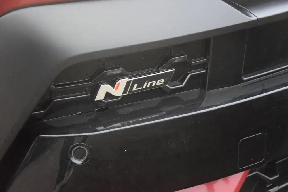 Hyundai KONA 1.6GDI HEV N-Line LED uit 2023, foto 4