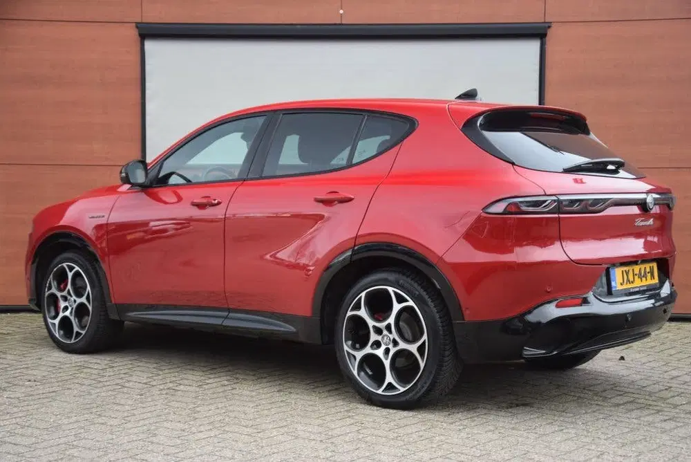 Alfa Romeo Tonale 1.5T Hybrid Veloce Leder uit 2024, foto 2