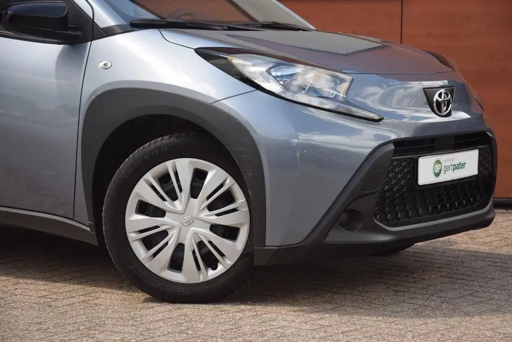 Toyota Aygo X 1.0 VVT-i S-CVT Play Camera uit 2024, foto 3