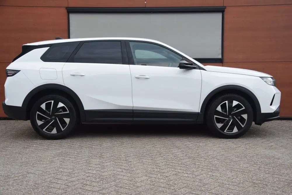 Opel Grandland 1.2 Hybrid Edition Techpakket uit 2025, foto 10