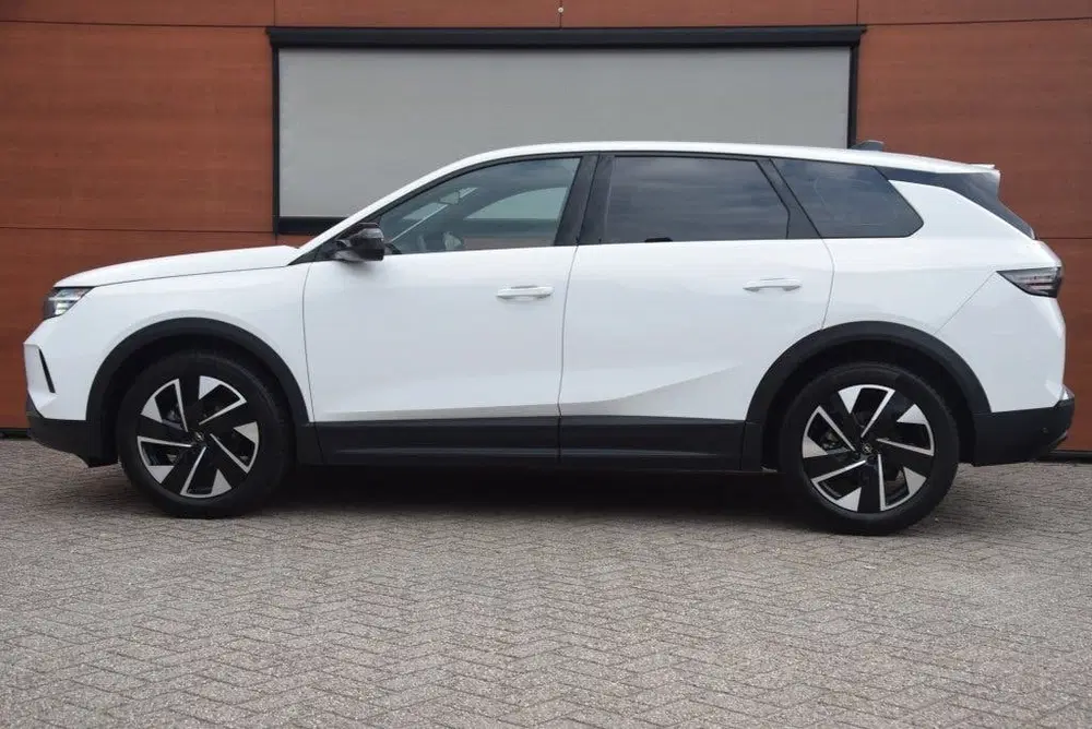 Opel Grandland 1.2 Hybrid Edition Techpakket uit 2025, foto 11