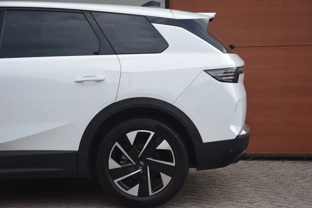 Opel Grandland 1.2 Hybrid Edition Techpakket uit 2025, foto 14