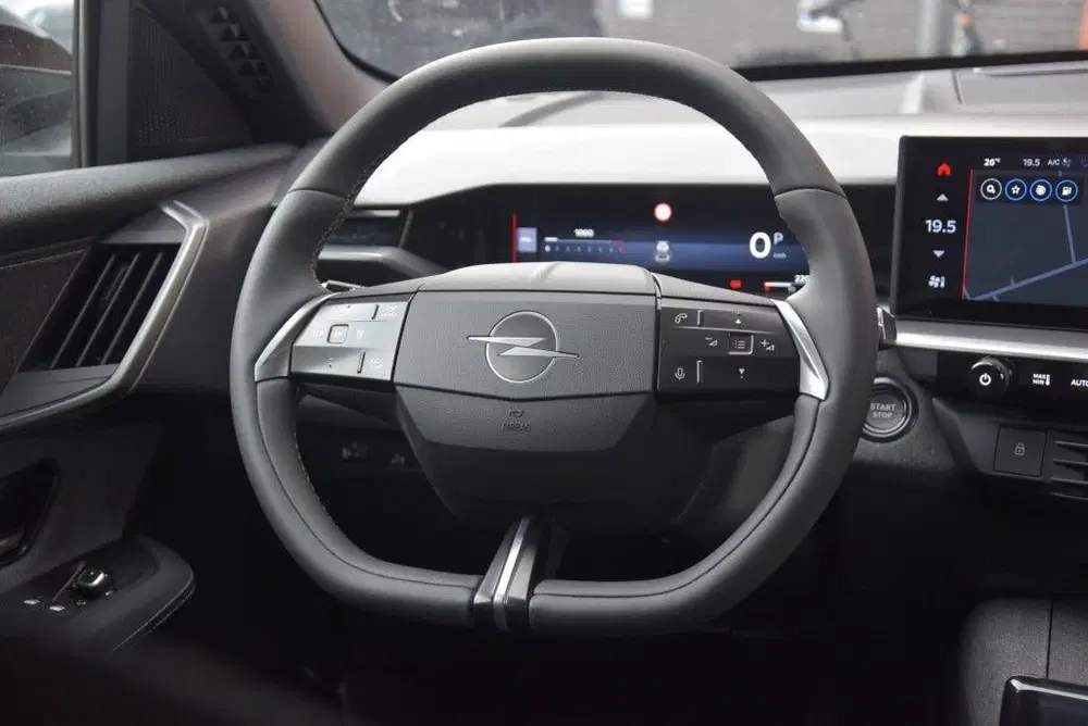 Opel Grandland 1.2 Hybrid Edition Techpakket uit 2025, foto 15