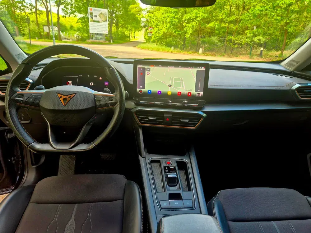 Cupra Formentor 1.5 TSI Business Edition camera digi dashb uit 2022, foto 13