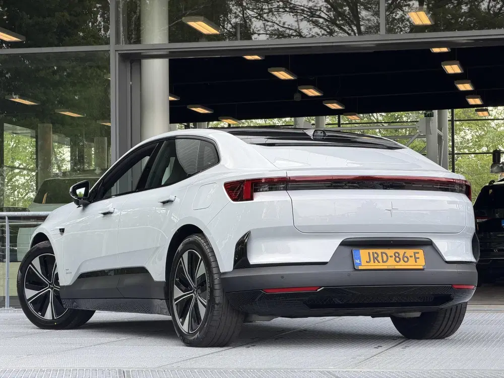 Polestar 4 Long Range Single motor 100 kWh 272PK uit 2025, foto 7