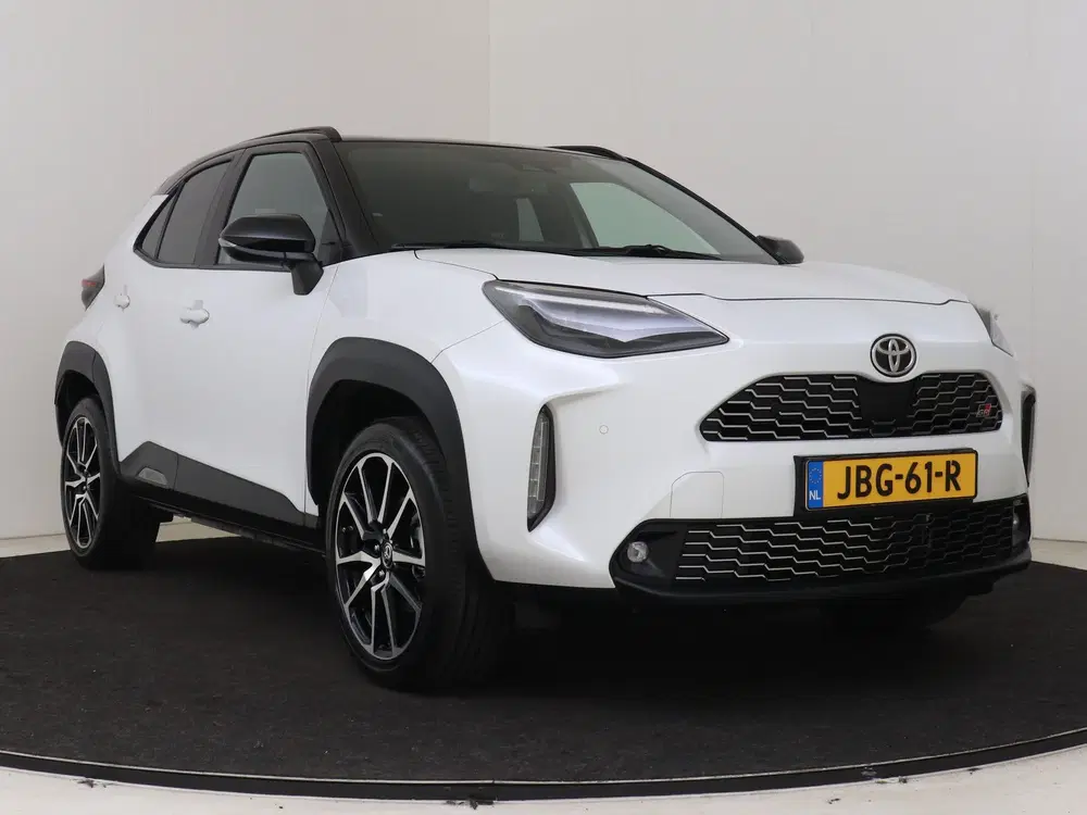 Toyota Yaris Cross 1.5 Hybrid GR Sport Limited uit 2023, foto 13