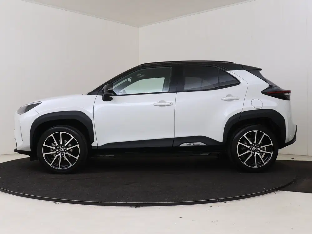 Toyota Yaris Cross 1.5 Hybrid GR Sport Limited uit 2023, foto 3