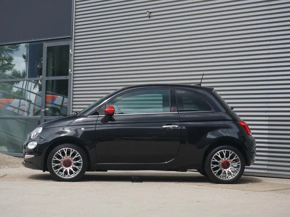 Fiat 500 1.0 Hybrid RED Panoramadak uit 2022, foto 3
