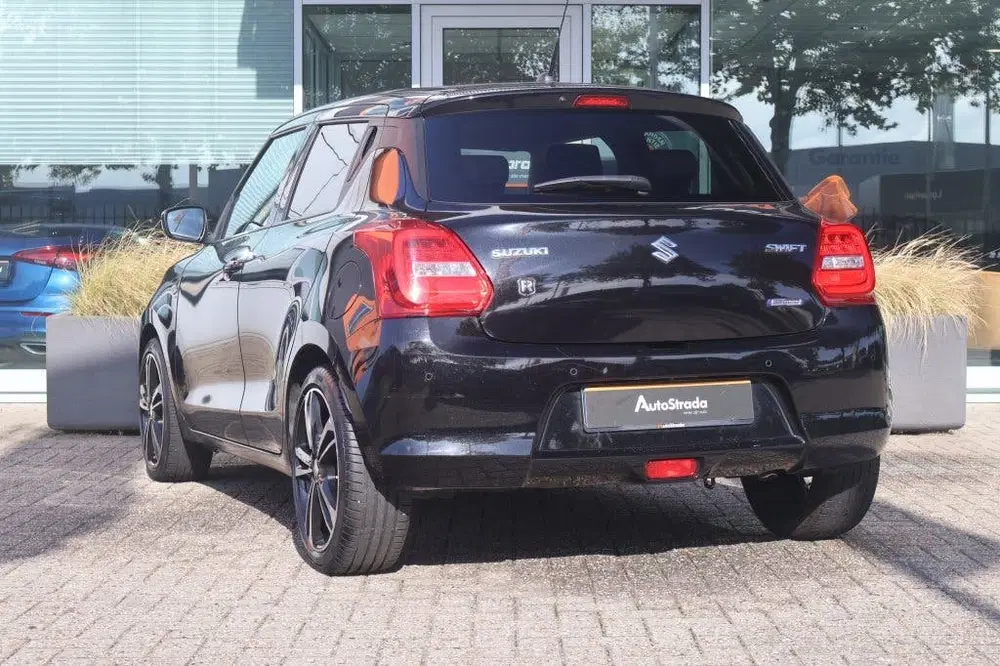 Suzuki Swift 1.2 DualJet 83pk Smart Hybrid CVT Select uit 2023, foto 2