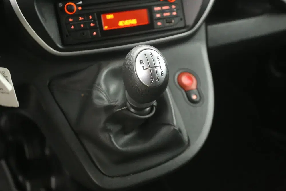 Renault Kangoo Blue dCi 95PK uit 2021, foto 13