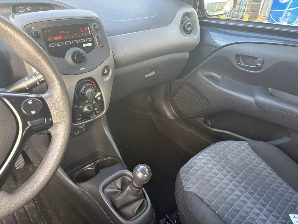 Peugeot 108 1.0 e-VTi Active uit 2021, foto 12