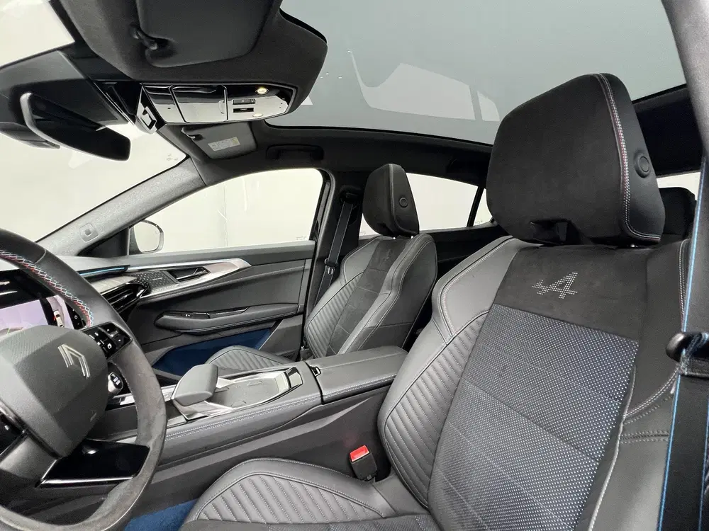 Renault Rafale 1.2 E-Tech 4x4 plug-in hybrid 300 atelier uit 2025, foto 5
