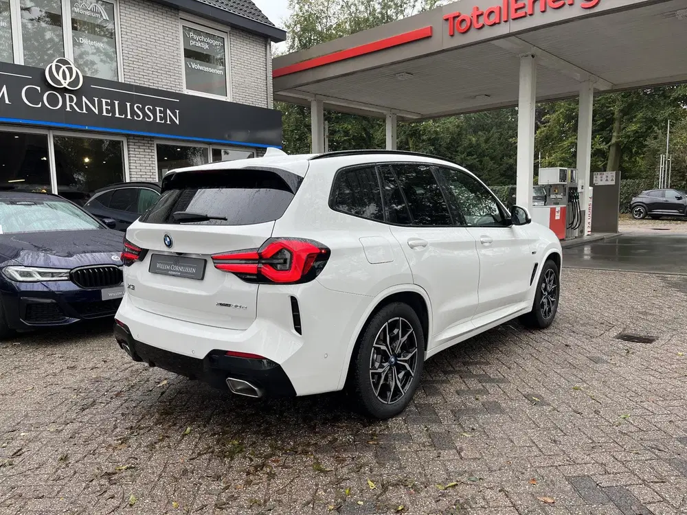 BMW X3 High Exec. M-Sport Trekhaak Camera Stoelve uit 2022, foto 4
