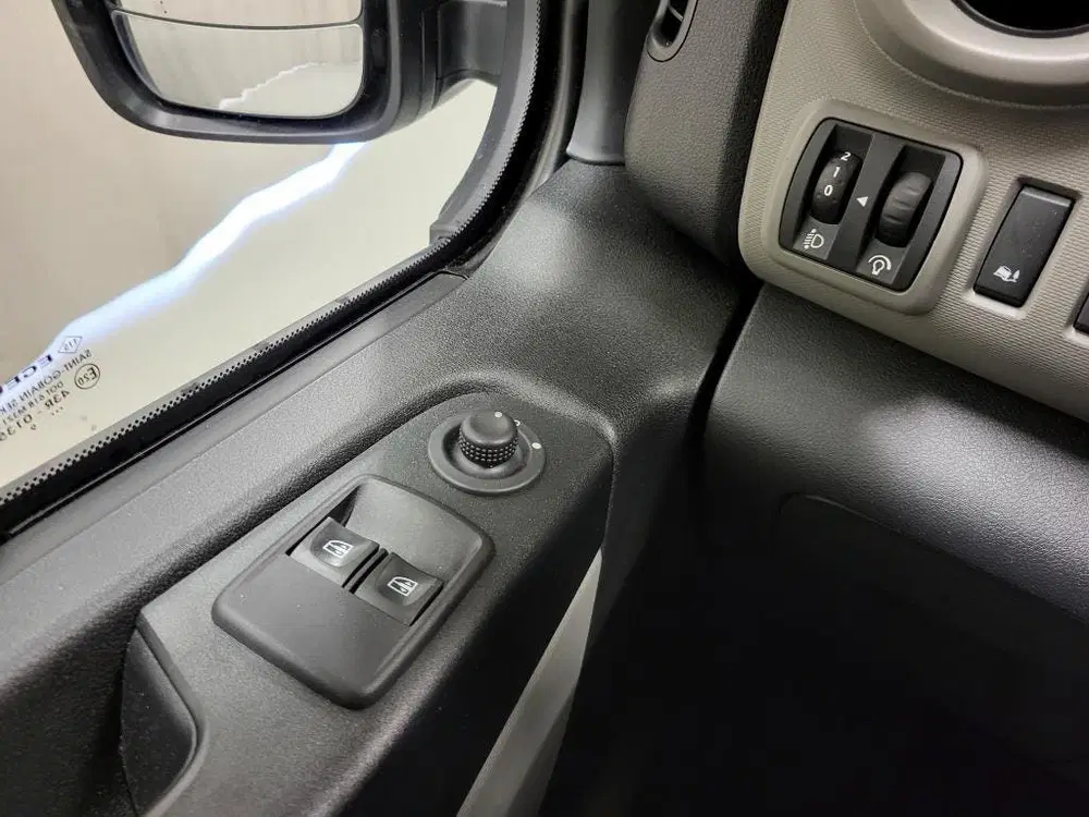 Renault Trafic 1.6dCi 8-Personenbus uit 2019, foto 12