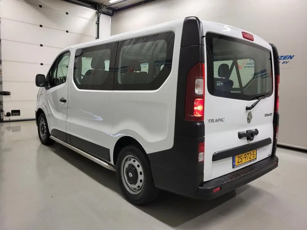 Renault Trafic 1.6dCi 8-Personenbus uit 2019, foto 14
