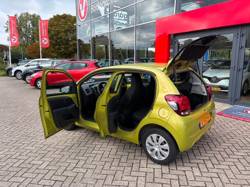 Peugeot 108 1.0 e-VTi Active 'Green Fizz' uit 2019, foto 5