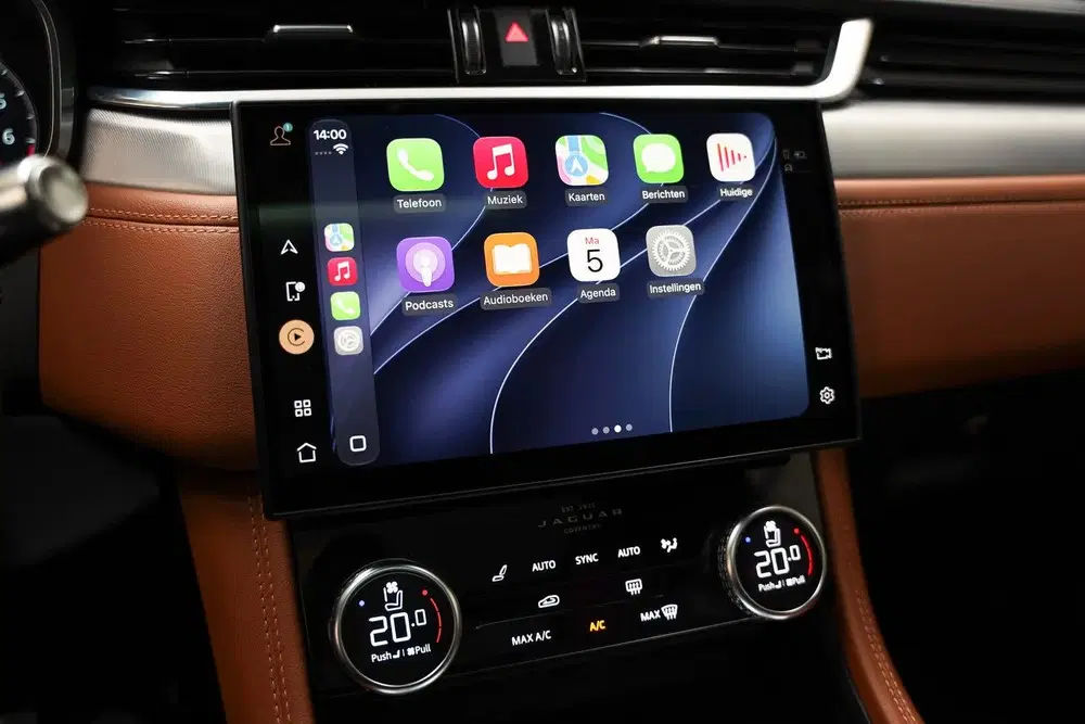 Jaguar F-Pace P400e PHEV R-Dynamic SE [ Panorama Leder M uit 2022, foto 7