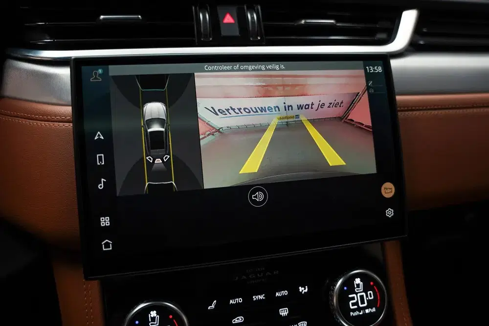 Jaguar F-Pace P400e PHEV R-Dynamic SE [ Panorama Leder M uit 2022, foto 9