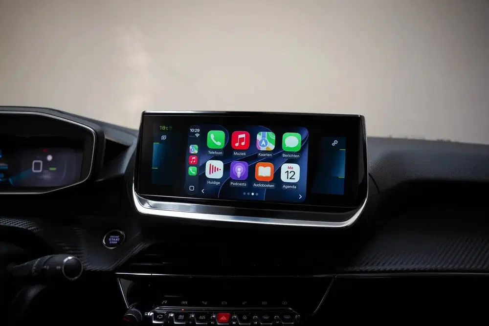 Peugeot 208 EV Allure 50 kWh 3-fase [ LED Apple uit 2021, foto 5