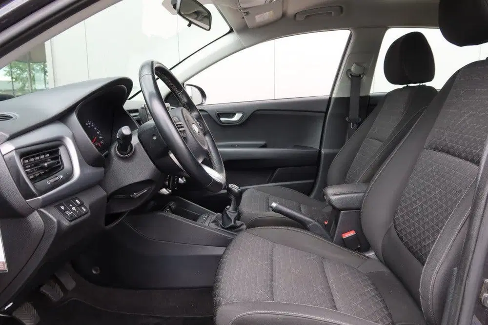 Kia Rio 1.0 TGDI DynamicLine 101pk Airco uit 2019, foto 5