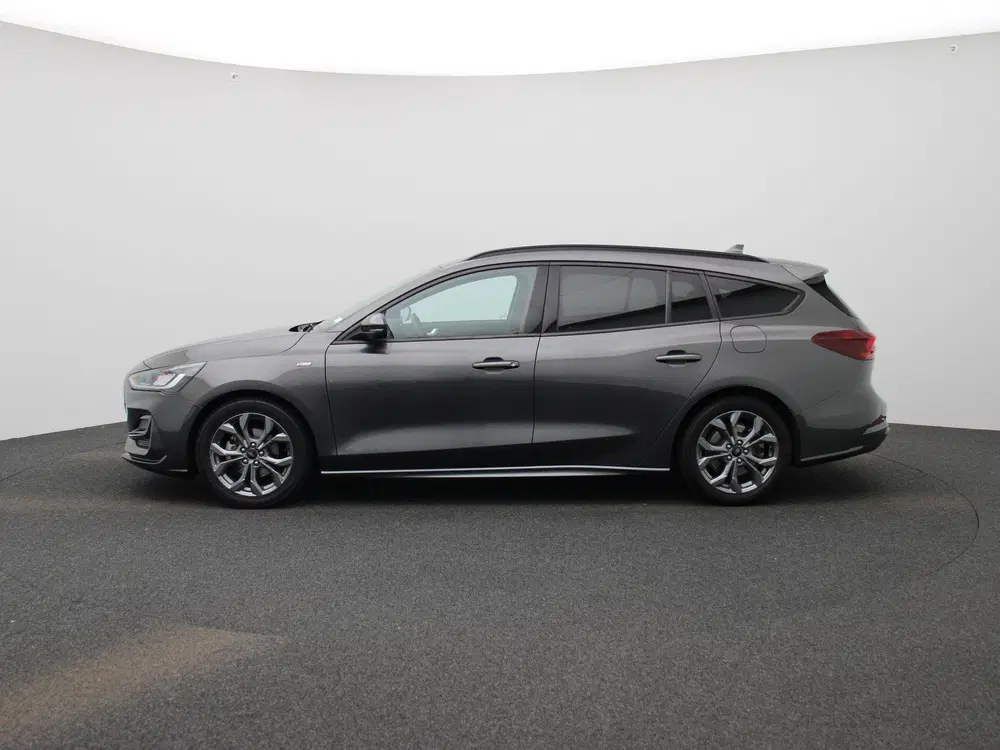 Ford Focus 1.0 EcoBoost Hybrid ST Line uit 2023, foto 4