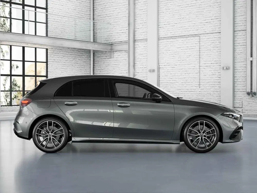 Mercedes-Benz A-Klasse 250 e Business Solution AMG uit 2026, foto 13