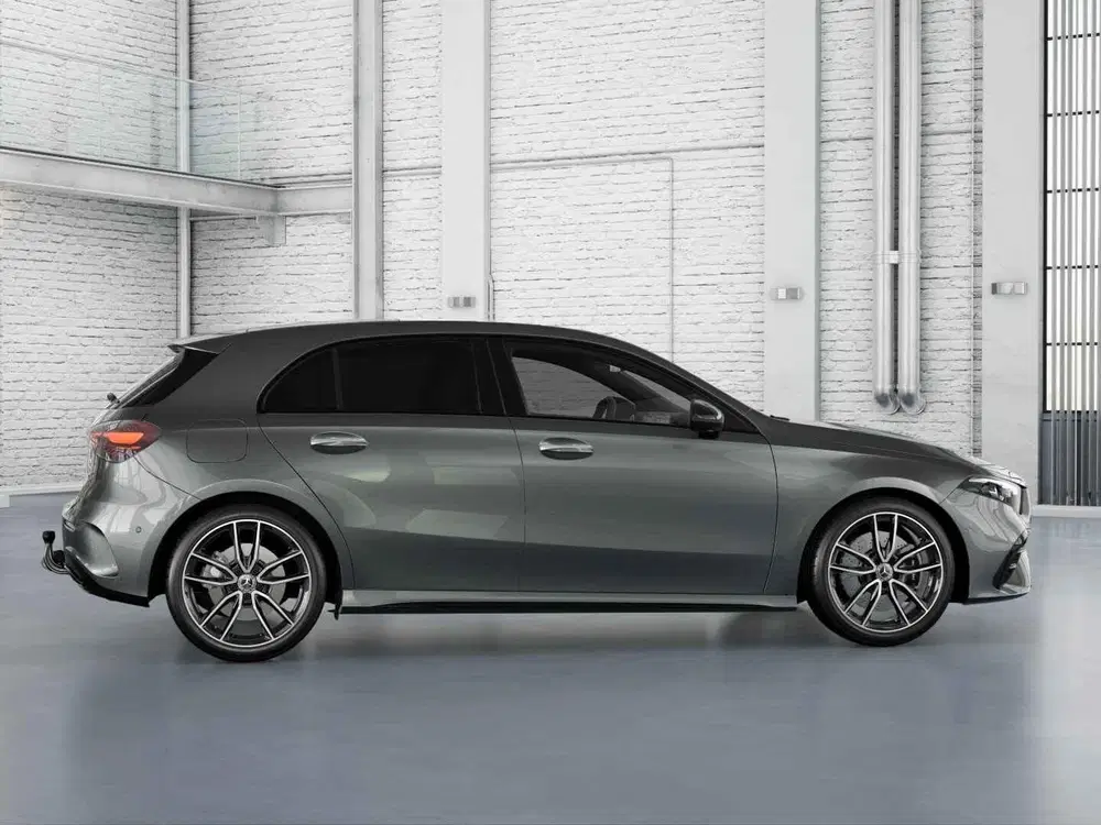 Mercedes-Benz A-Klasse 250 e Business Solution AMG uit 2026, foto 14