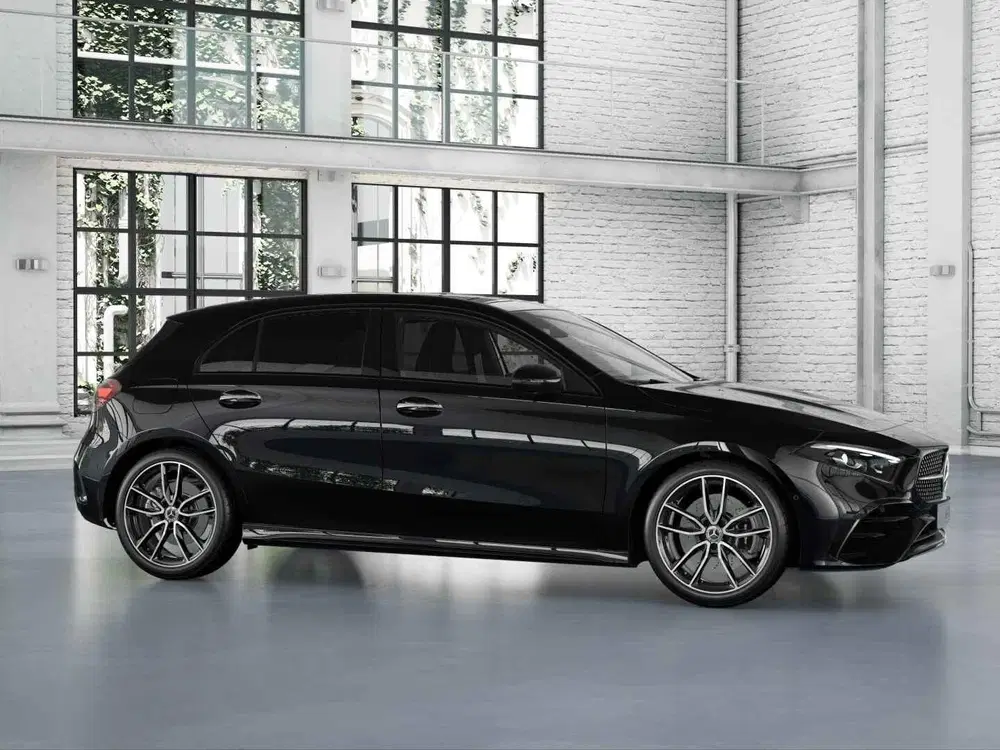 Mercedes-Benz A-Klasse 250 e Business Solution AMG uit 2026, foto 14