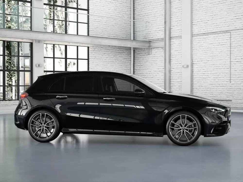 Mercedes-Benz A-Klasse 250 e Business Solution AMG uit 2026, foto 15