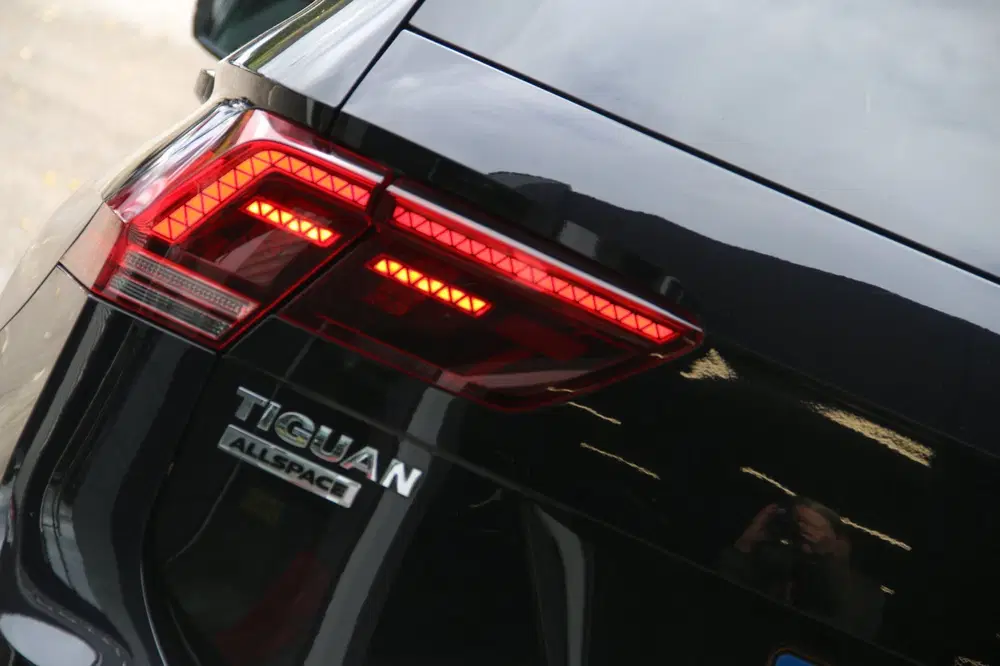 Volkswagen Tiguan Allspace 1.5 TSI Highline R-LINE PANO-DAK uit 2020, foto 7