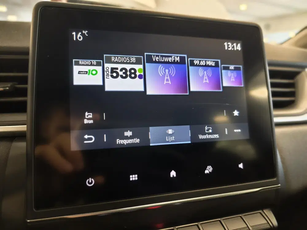 Renault Captur 1.0 TCe 90 Zen uit 2021, foto 11