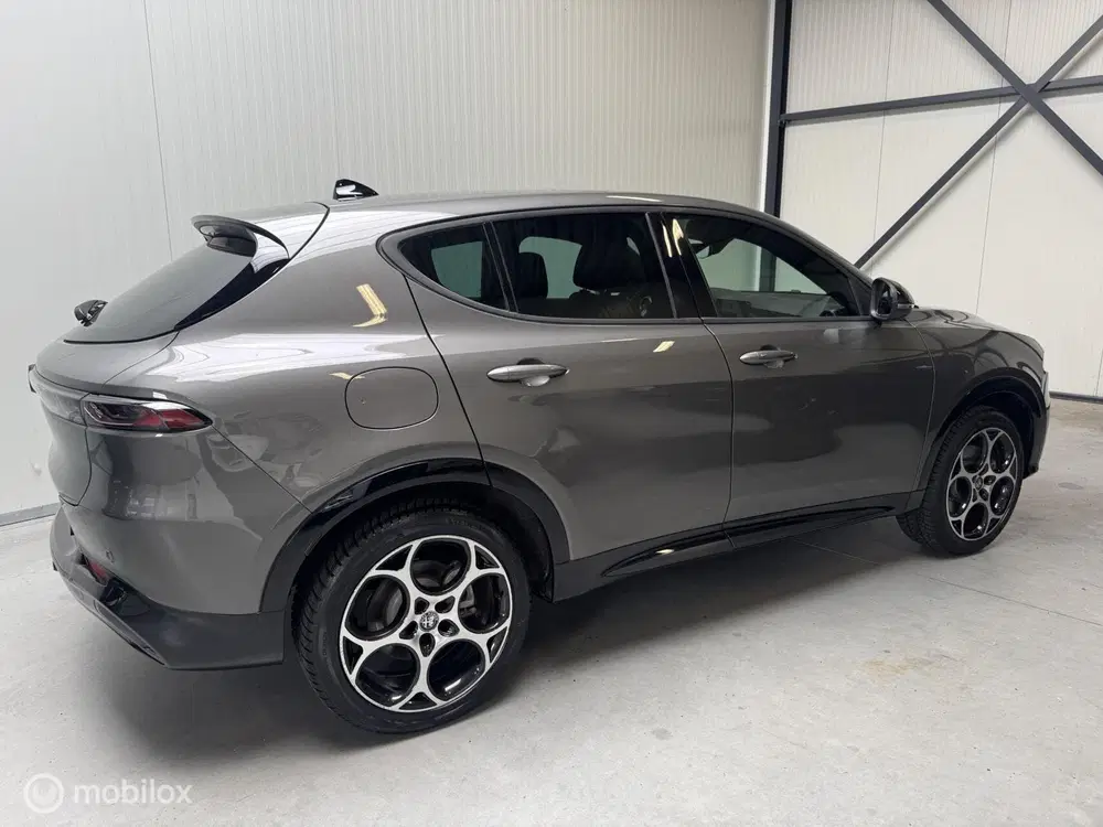 Alfa Romeo Tonale 1.3T PHEV Sprint uit 2024, foto 7