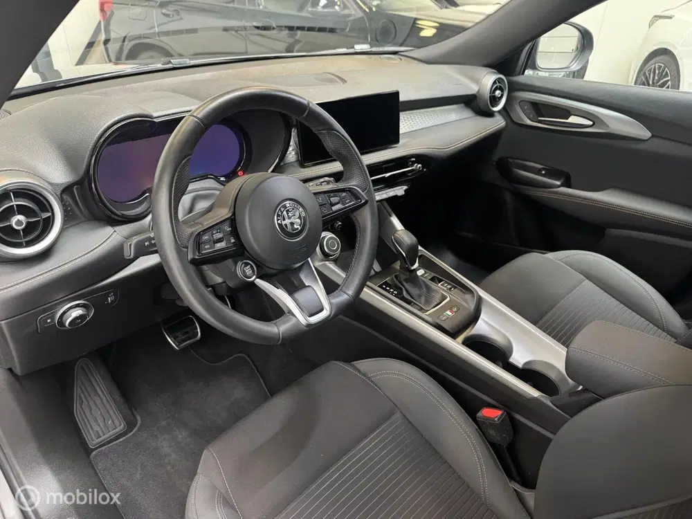 Alfa Romeo Tonale 1.3T PHEV Sprint uit 2024, foto 9