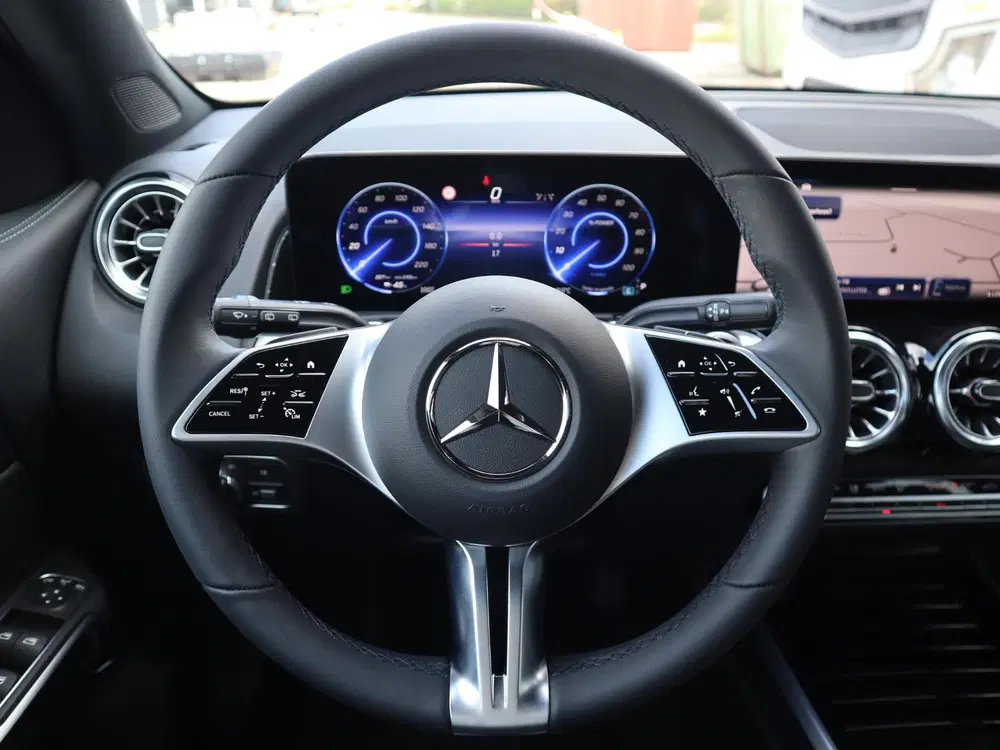 Mercedes-Benz EQB 250+ Business Solution 71 kWh uit 2026, foto 12