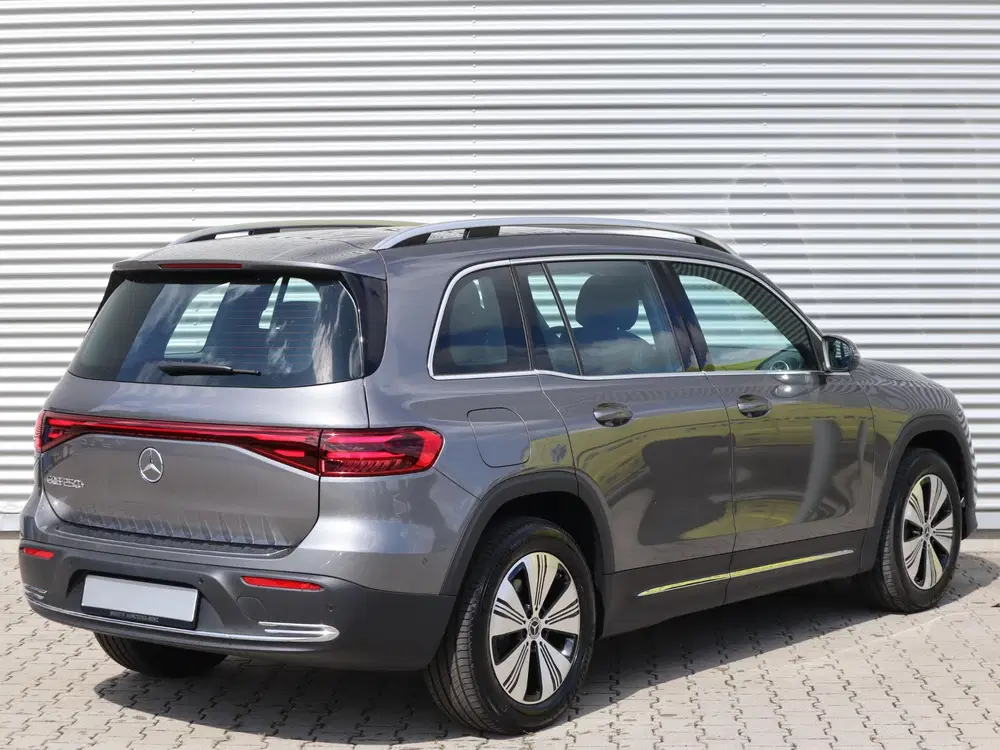Mercedes-Benz EQB 250+ Business Solution 71 kWh uit 2026, foto 2