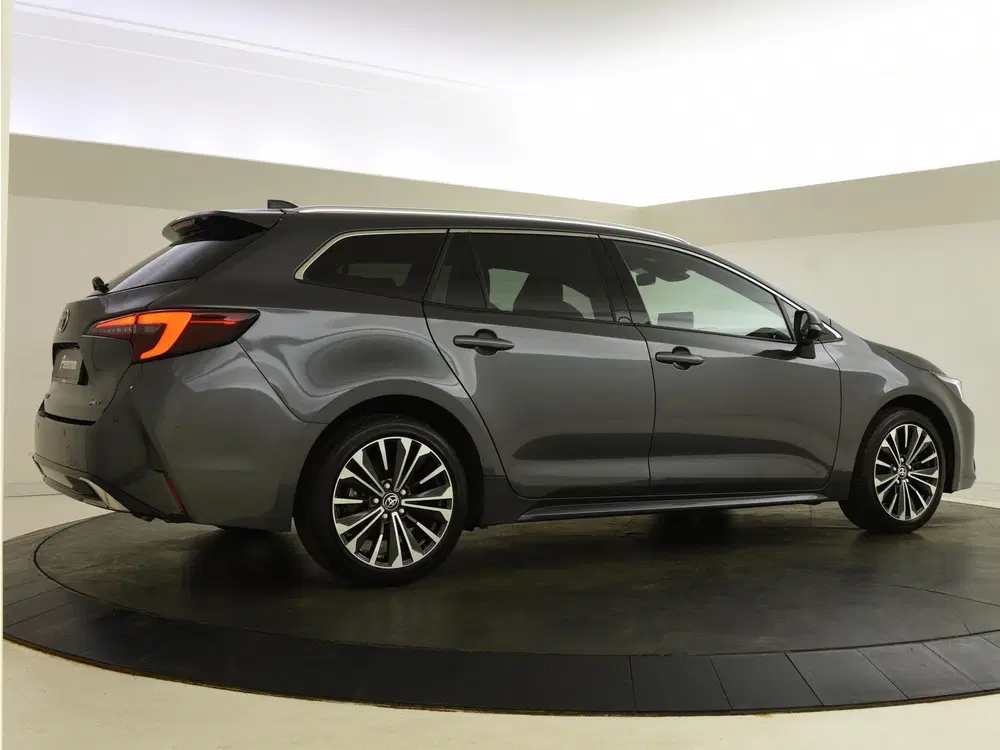 Toyota Corolla Touring Sports Hybrid 140 Dynamic uit 2024, foto 2