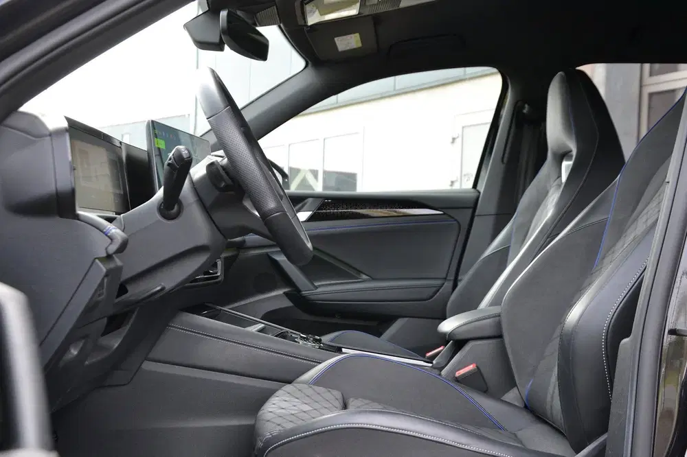 Volkswagen Tiguan 1.5 eHybrid R-Line 272PK uit 2024, foto 6