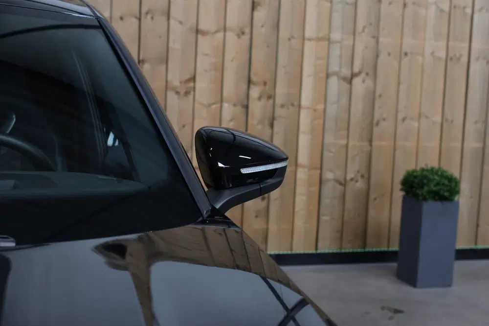 Volkswagen Tiguan 1.5 eTSI R-Line *Pano*H uit 2026, foto 13
